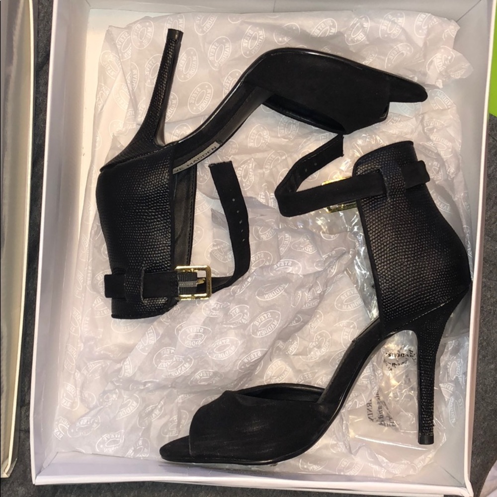 STEVE MADDEN HEELS